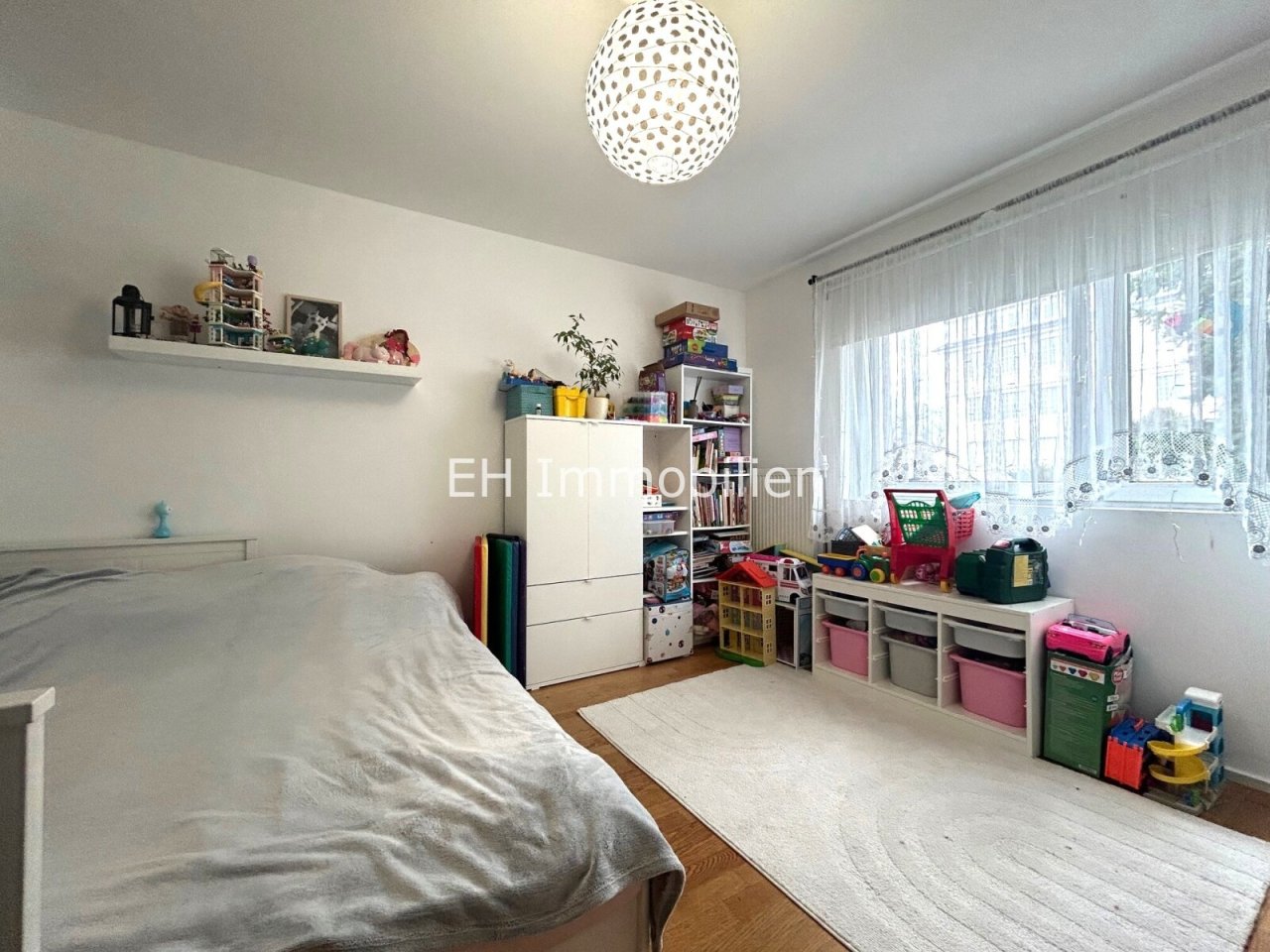 Kinderzimmer EG Kinderzimmer EG